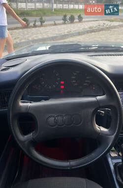 Седан Audi 80 1987 в 
