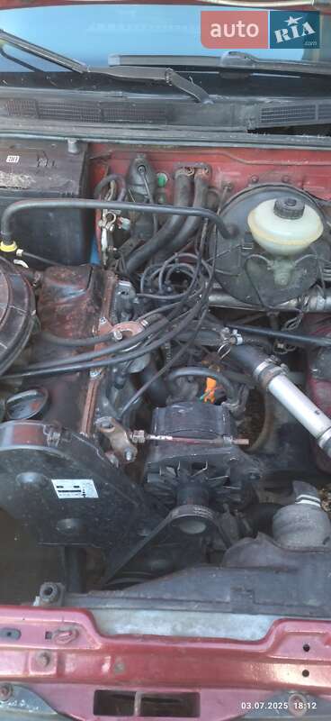 Седан Audi 80 1986 в Миронівці
