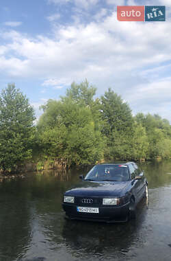 Седан Audi 80 1989 в 