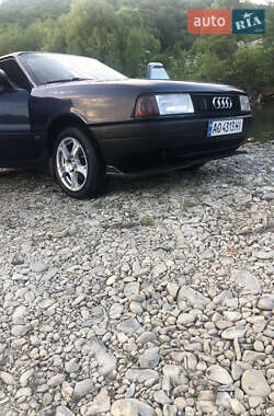 Седан Audi 80 1989 в 