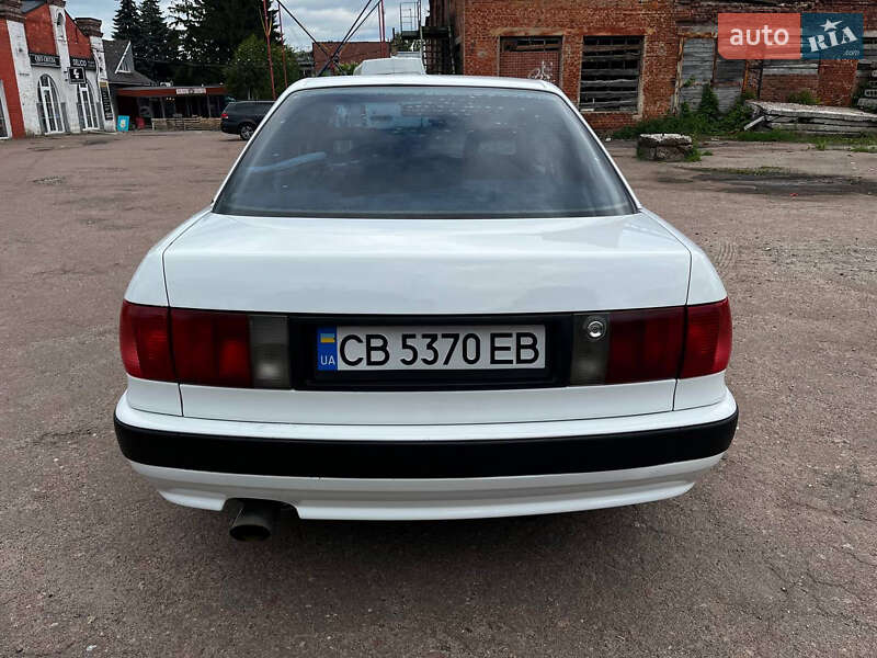 Седан Audi 80 1992 в Чернигове