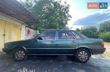 Седан Audi 80 1981 в 