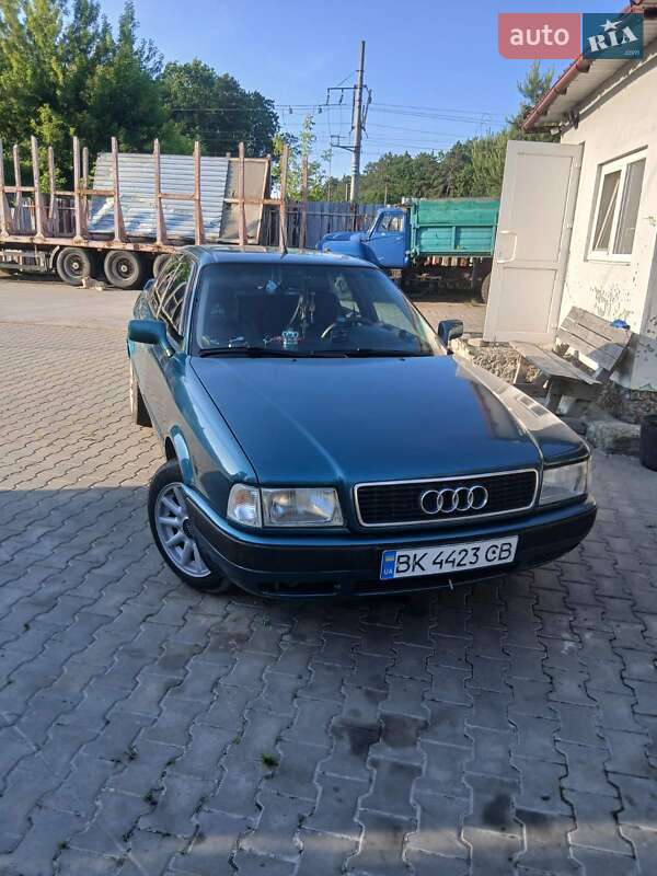 Седан Audi 80 1992 в 