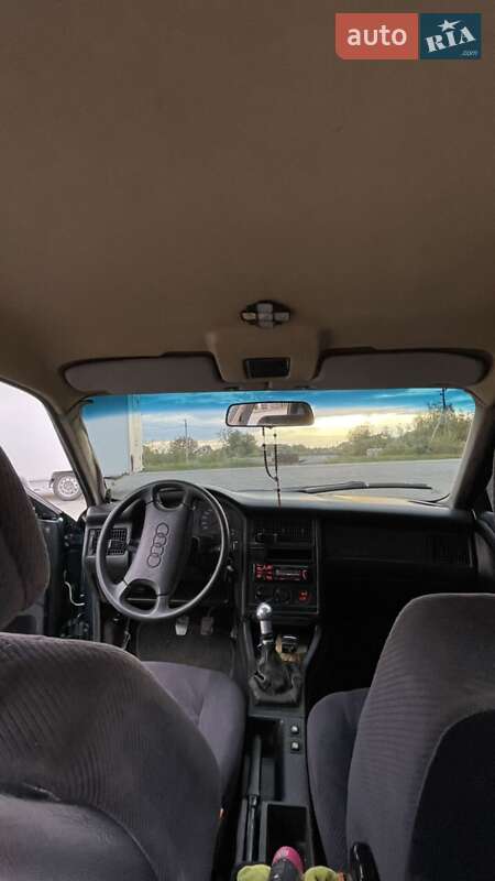 Седан Audi 80 1989 в Ивано-Франковске