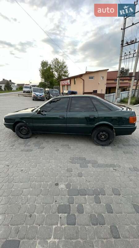 Седан Audi 80 1989 в Ивано-Франковске
