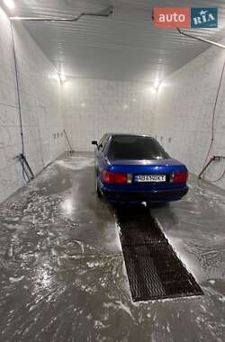 Седан Audi 80 1992 в 