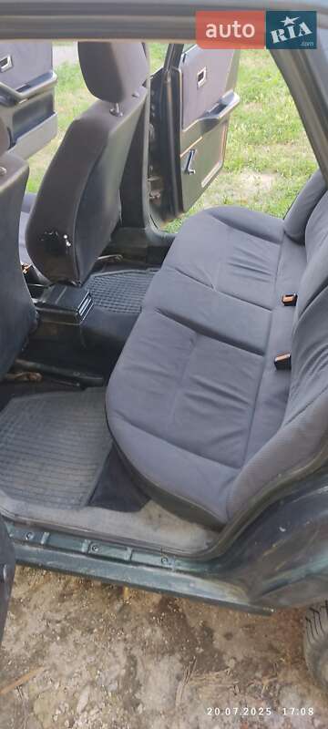 Седан Audi 80 1993 в Харькове