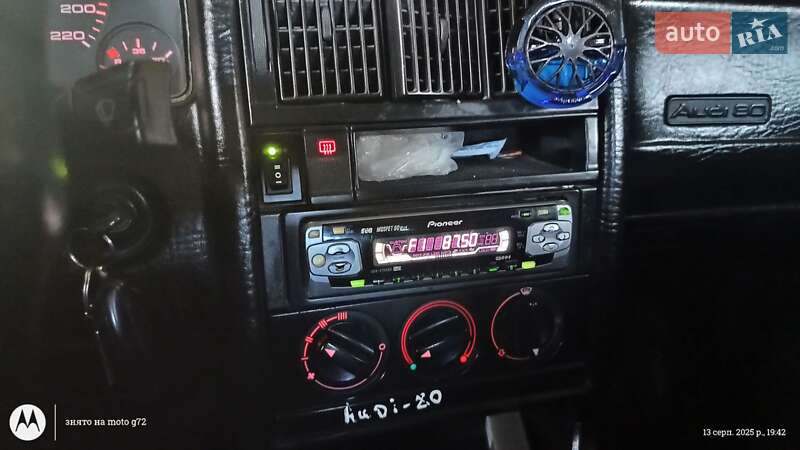 Седан Audi 80 1987 в Пирятине