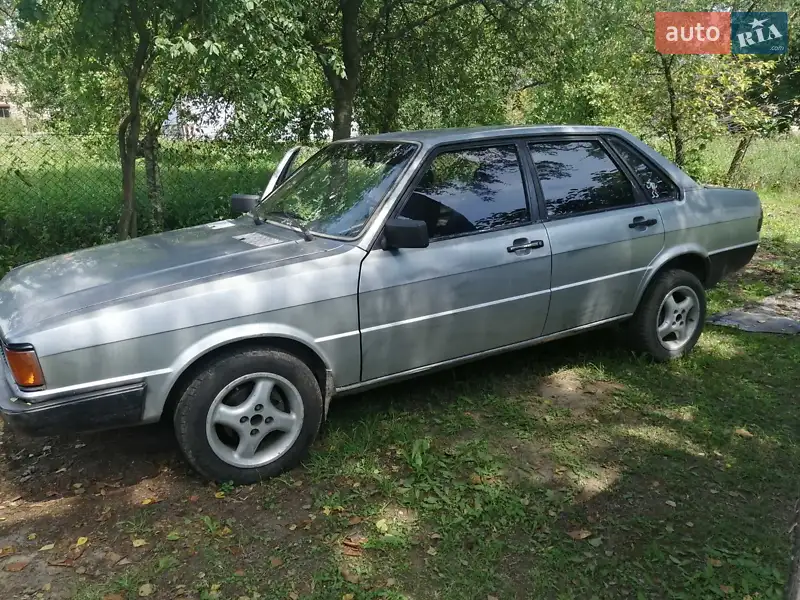 Audi 80
