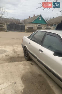 Седан Audi 80 1988 в  фото 2 Седан Audi 80 1988 в