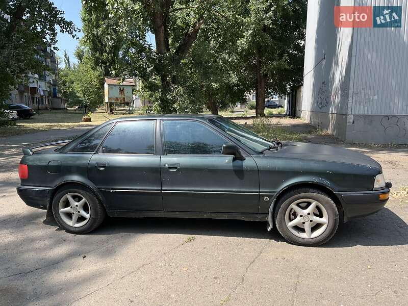 Седан Audi 80 1992 в Кривом Роге