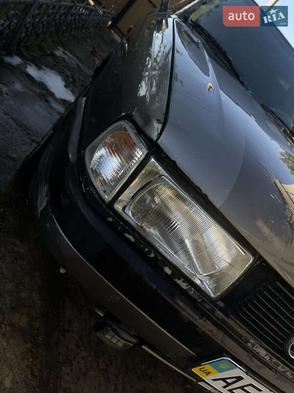 Седан Audi 80 1987 в Днепре
