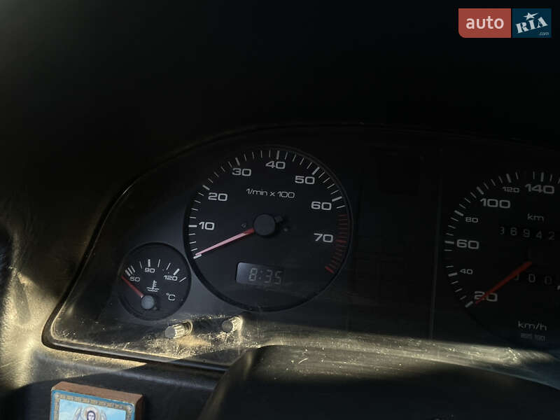 Седан Audi 80 1987 в Днепре