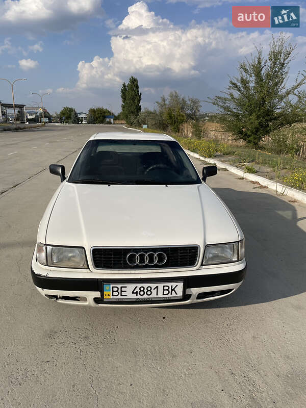 Седан Audi 80 1992 в 