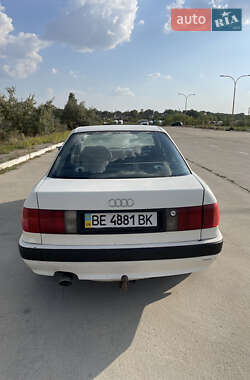 Седан Audi 80 1992 в 