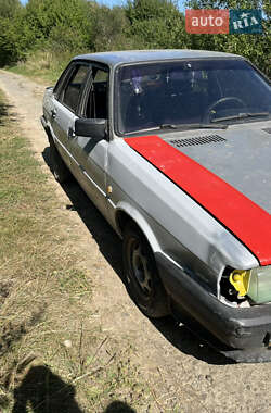 Седан Audi 80 1986 в Добровлянах