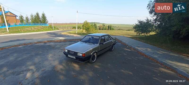 Седан Audi 80 1986 в Луцьку