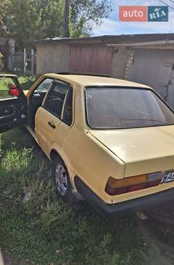 Седан Audi 80 1983 в 