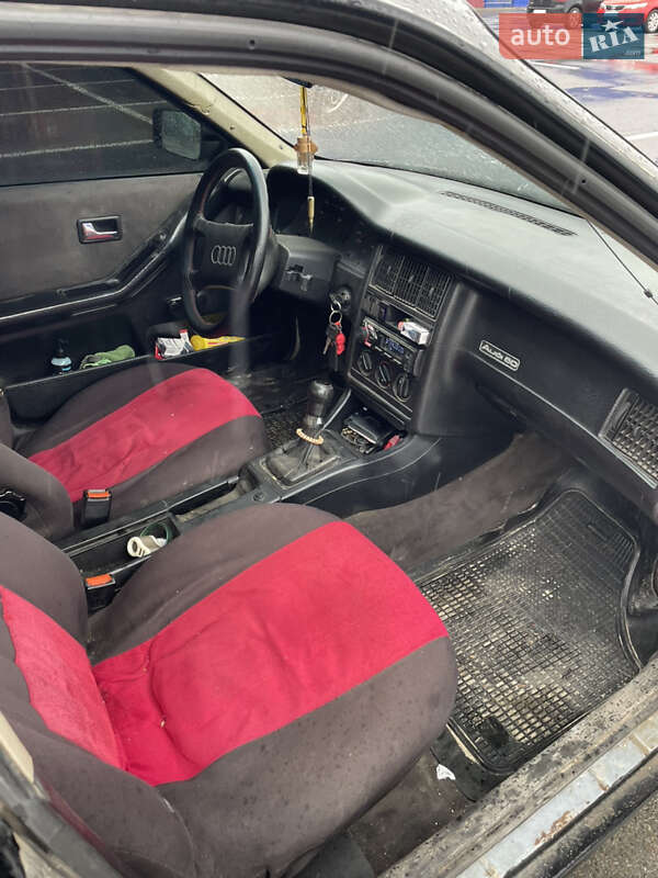 Седан Audi 80 1988 в Каменец-Подольском