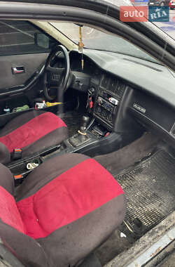 Седан Audi 80 1988 в 