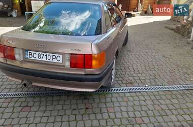 Седан Audi 80 1987 в 