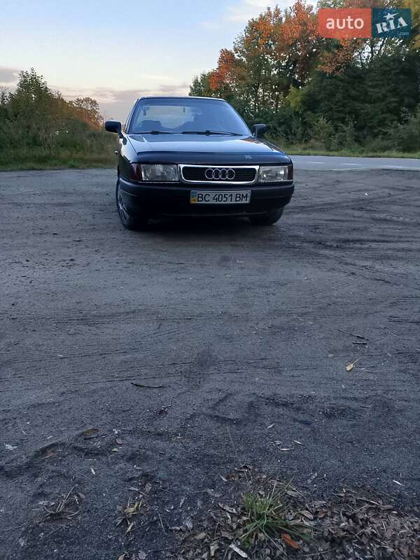 Седан Audi 80 1988 в 