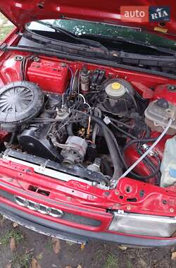 Седан Audi 80 1989 в 