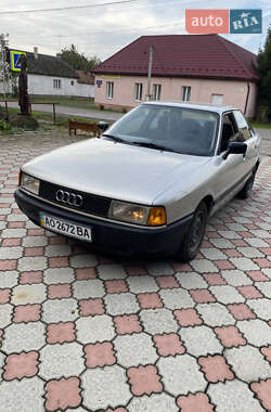 Седан Audi 80 1989 в Берегово