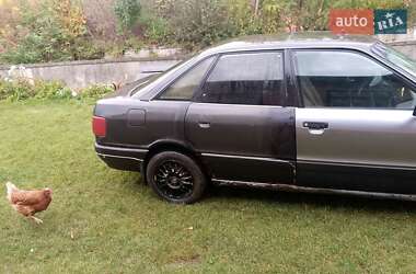 Седан Audi 80 1987 в  фото 4 Седан Audi 80 1987 в