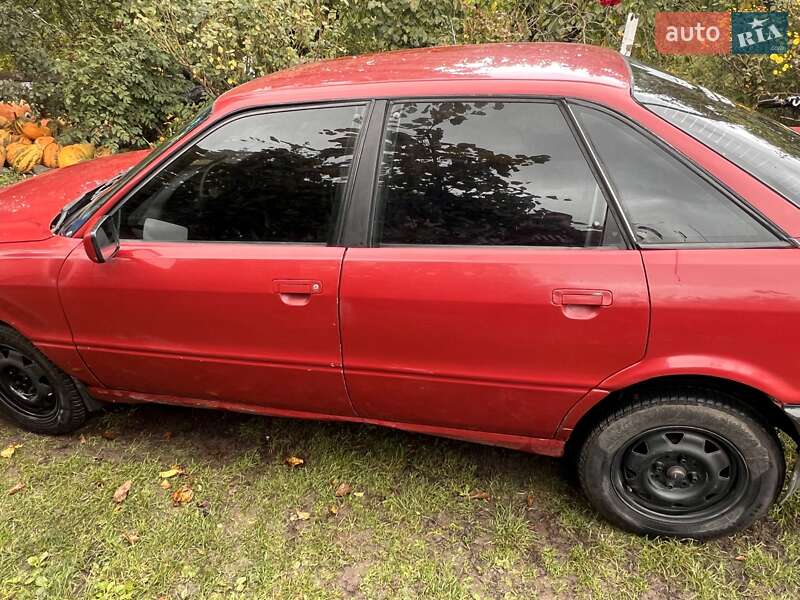 Седан Audi 80 1987 в Здолбунове