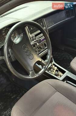 Седан Audi 80 1987 в 