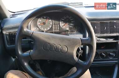 Седан Audi 80 1988 в  фото 11 Седан Audi 80 1988 в