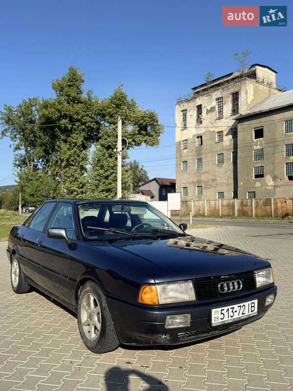 Седан Audi 80 1988 в 