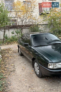 Седан Audi 80 1992 в 