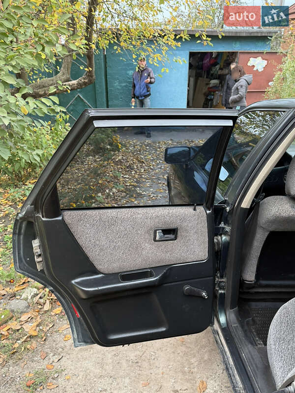 Седан Audi 80 1992 в Харькове фото 29 Седан Audi 80 1992 в Харькове