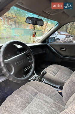 Седан Audi 80 1992 в 