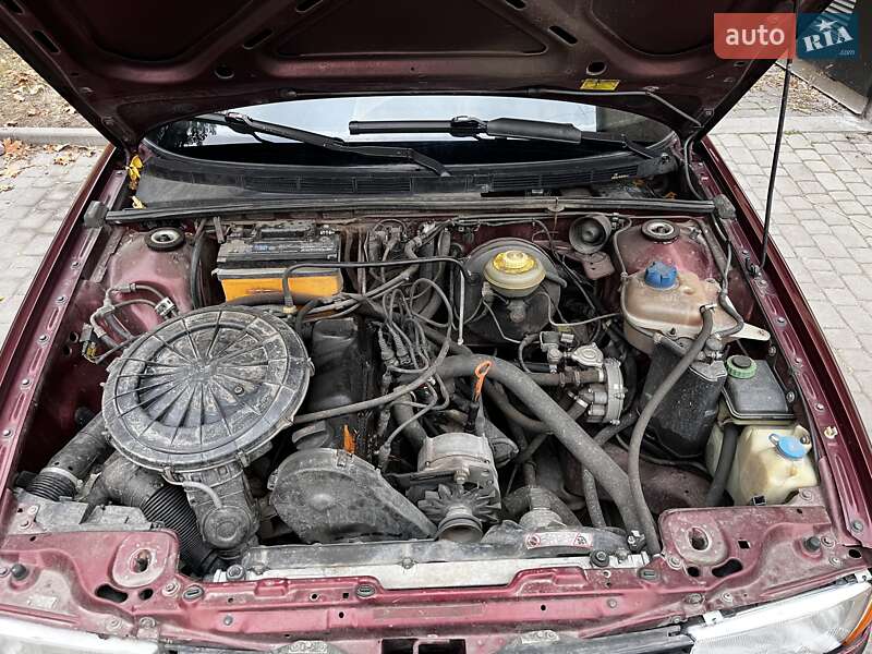 Седан Audi 80 1991 в Краматорске фото 3 Седан Audi 80 1991 в Краматорске