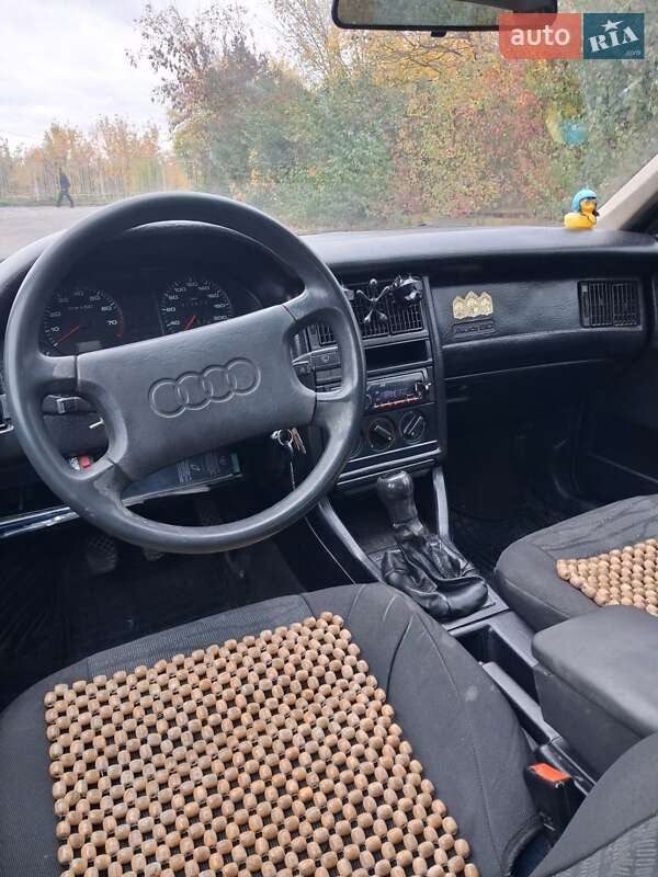 Седан Audi 80 1989 в Кременце