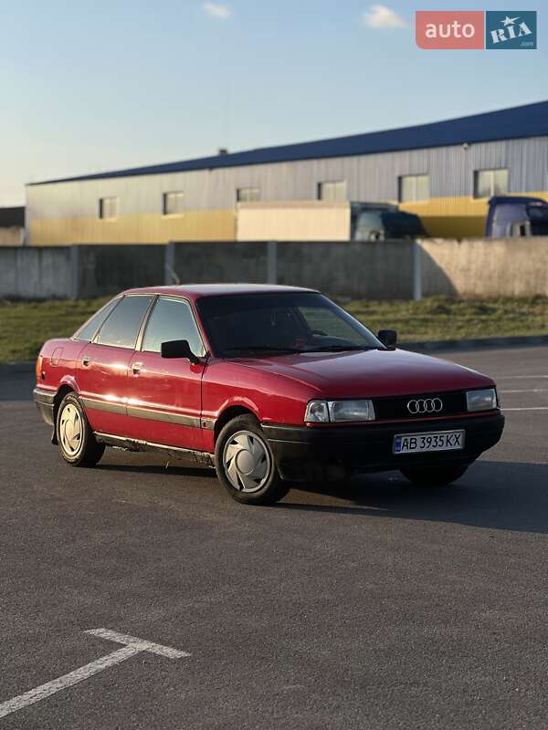 Седан Audi 80 1989 в Житомире