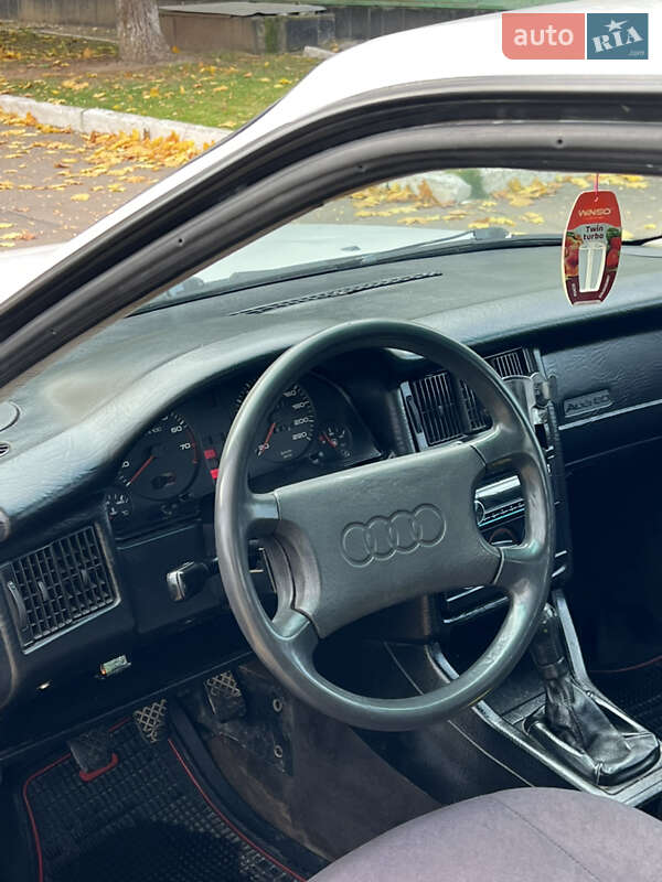 Седан Audi 80 1988 в Рівному