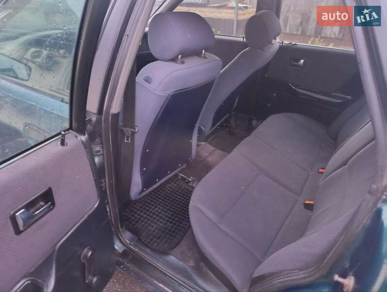 Седан Audi 80 1993 в Мироновке