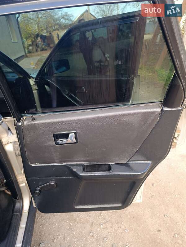 Седан Audi 80 1987 в Ланівці