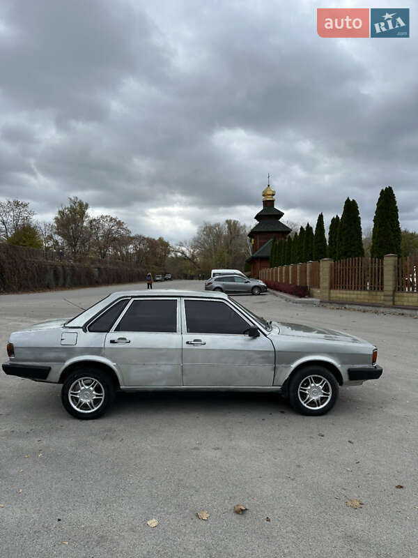 Седан Audi 80 1981 в Днепре фото 3 Седан Audi 80 1981 в Днепре