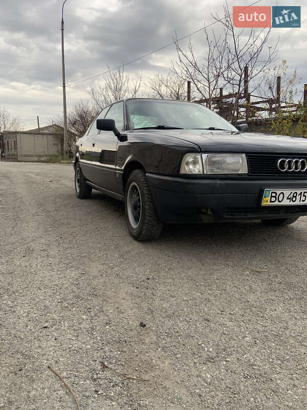 Седан Audi 80 1989 в Бучаче