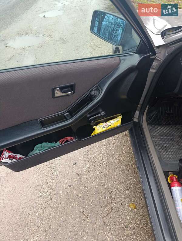 Седан Audi 80 1989 в Кременці