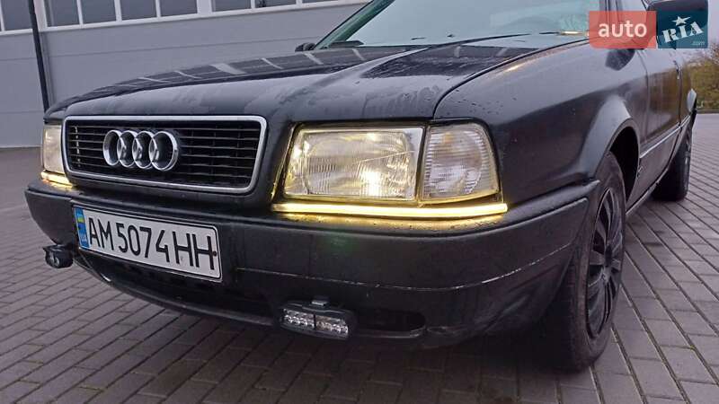 Седан Audi 80 1993 в Бершади