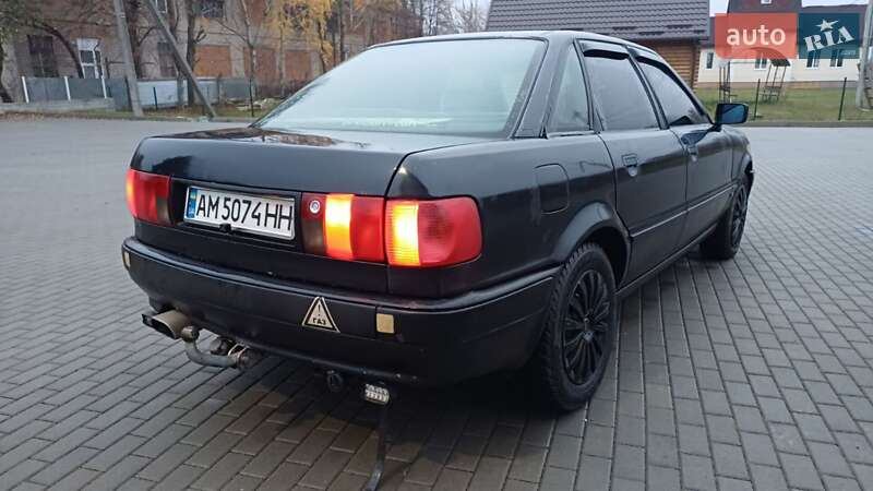 Седан Audi 80 1993 в Бершади