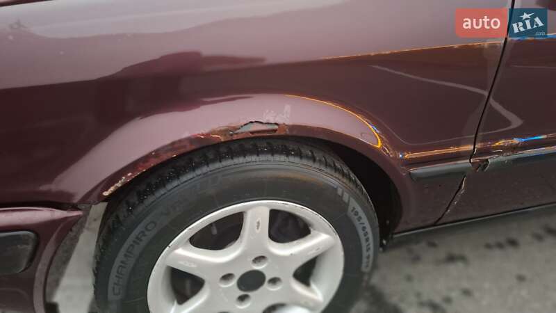 Седан Audi 80 1992 в Василькове