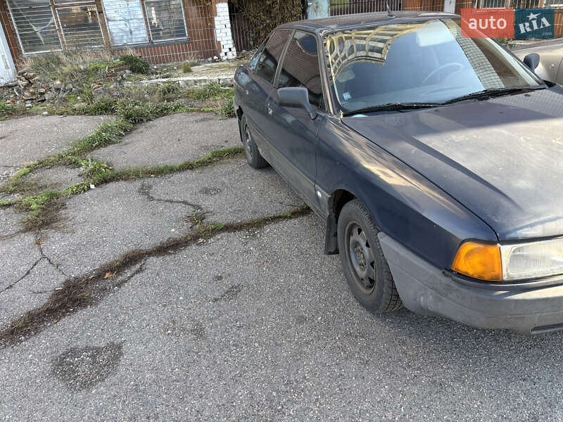 Седан Audi 80 1989 в Черкассах