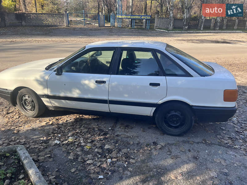 Седан Audi 80 1987 в Запорожье фото 4 Седан Audi 80 1987 в Запорожье